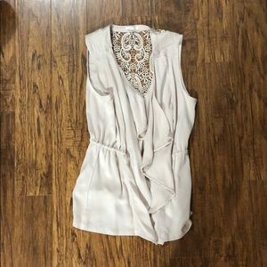 Sleeveless top